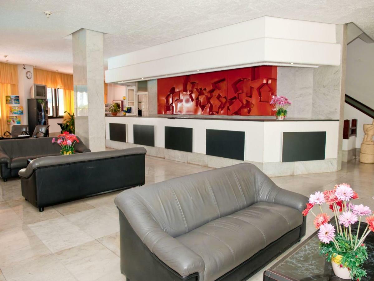 Apartamentos Koka 普拉亚戴尔雷安格莱斯 外观 照片